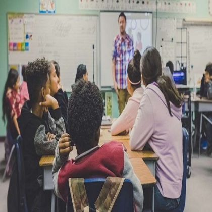 Obispos emiten pautas contra ideología de género en escuelas católicas