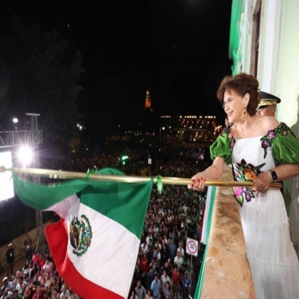 Con orden y tranquilidad, yucatecos celebran el 214 aniversario del inicio de la Independencia de México