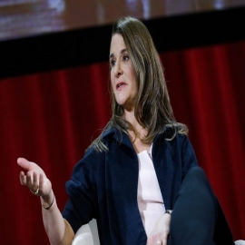 La vacuna debe aplicarse primero en los afroamericanos, afirma Melinda Gates