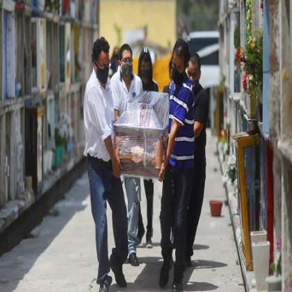 México registra 130.000 muertes más que en 2019, sólo la mitad se atribuyen al COVID-19