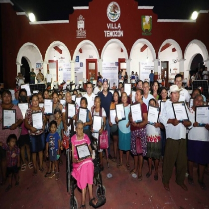Programas y apoyos del Gobierno del Estado llegan a habitantes del municipio de Temozón
