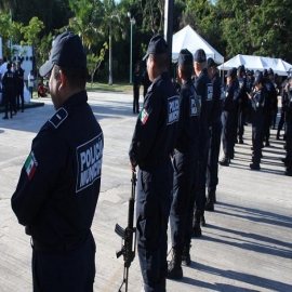 Chetumal: Recibe Ayuntamiento recursos para mejorar condiciones laborales de policías