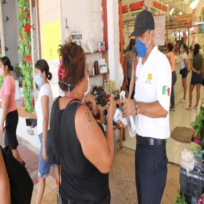 Chetumal: Aplican deficientes medidas contra el Covid-19 en comercios de Quintana Roo