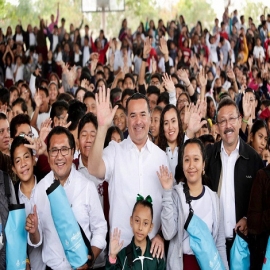 El alcalde Renán Barrera refuerza acciones de salud y prevención en escuelas meridanas