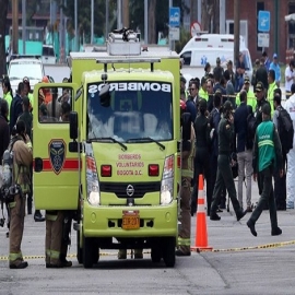 Al menos ocho muertos tras la explosión de un carro bomba en una escuela de cadetes de Bogotá