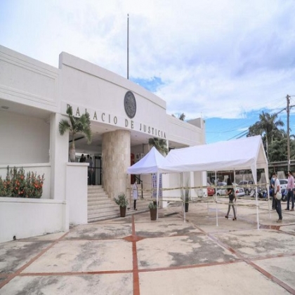 Chetumal: Vuelven a las oficinas trabajadores del Poder Judicial de Quintana Roo