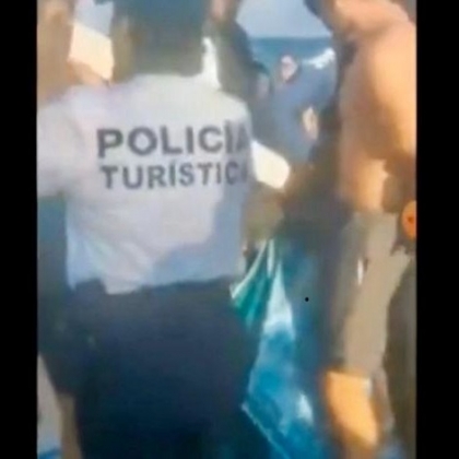 Investigan a policías que desalojaron a pareja de una playa privada en QR