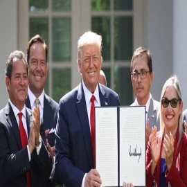 Tras visita de AMLO; Trump firma orden ejecutiva para impulsar el bienestar de hispanos