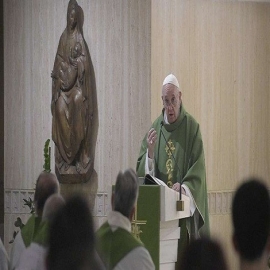 Papa Francisco: Qué mal hacen los cristianos incoherentes que no dan testimonio