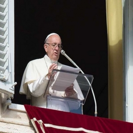 Papa Francisco reza por Líbano y Bielorrusia