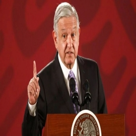 López Obrador asegura que la posible detención de Trump busca impedir su candidatura presidencial