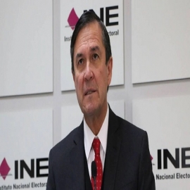 Edmundo Jacobo renuncia como secretario ejecutivo del INE