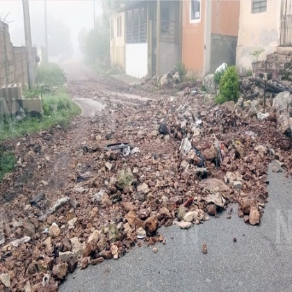 Tekax y Oxkutzcab, con severos daños en predios y carreteras por las lluvias
