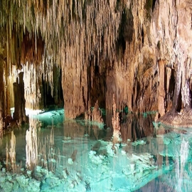 Aktunchen Parque Ecológico Cenotes y Cavernas