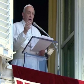 El Papa Francisco invita a imitar a los Reyes Magos para ser testigos de Cristo