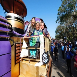 El Alcalde Alejandro Ruz Castro convivió con las miles de familias que disfrutaron de uno de los carnavales más seguros del país.