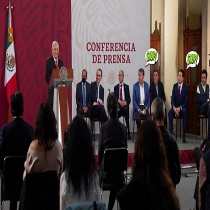 AMLO regaña en plena mañanera a Mario Delgado y Ricardo Monreal por ignorar sus iniciativas