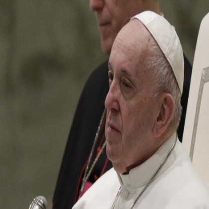 Diálogo y moderación, pide el Papa Francisco a EU e Irán