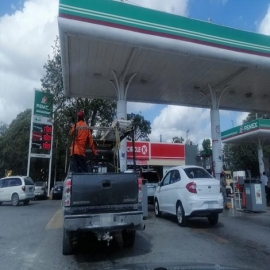 Gasolina en Cancún llega a los $17.69