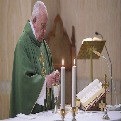 El Papa Francisco invita a rezar con estas dos oraciones “milagrosas”