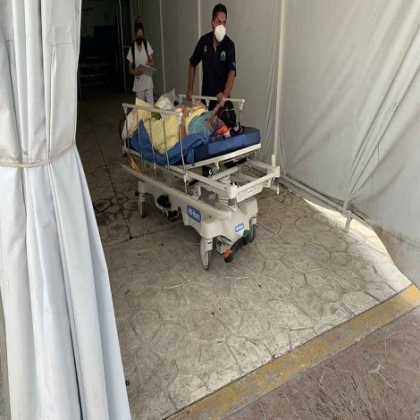 Hospital General de Cancún traslada a pacientes a las carpas